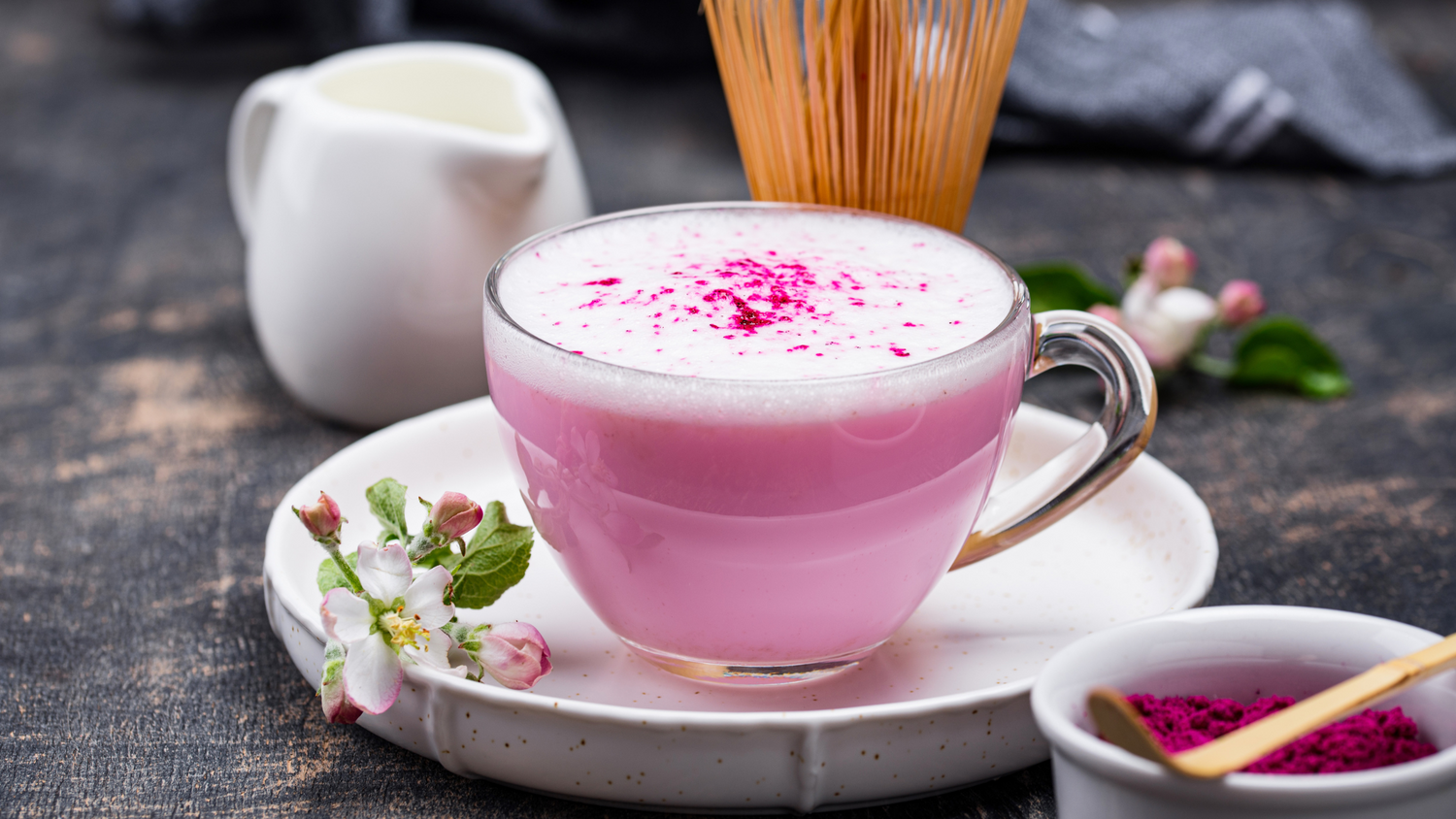 Pink-Latte mit Rote Bete: Einzigartiger (Kaffee) Genuss zum Verlieben